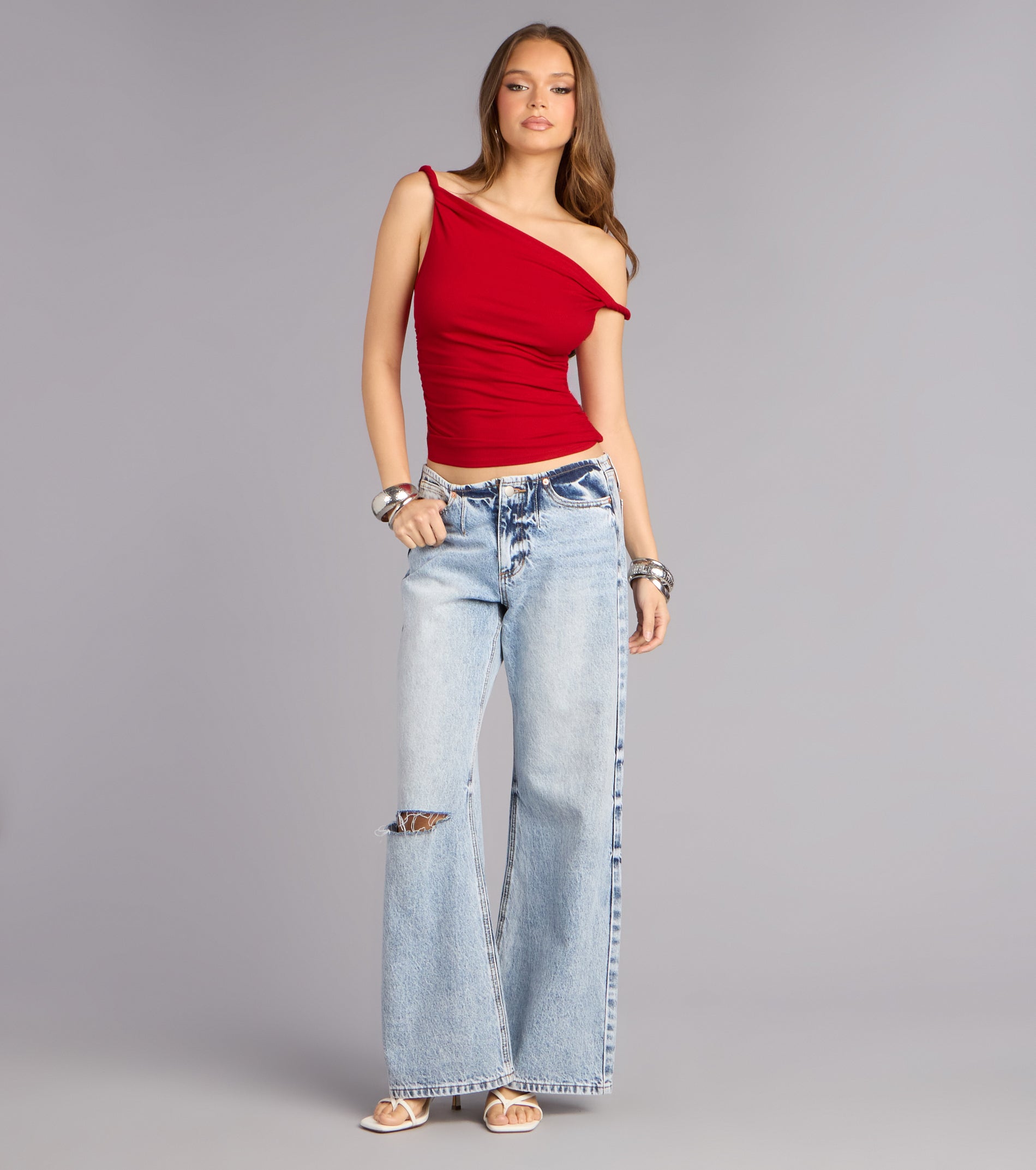 06002-000539_2_RED_InstantlyStyledTwistedOneShoulderTop